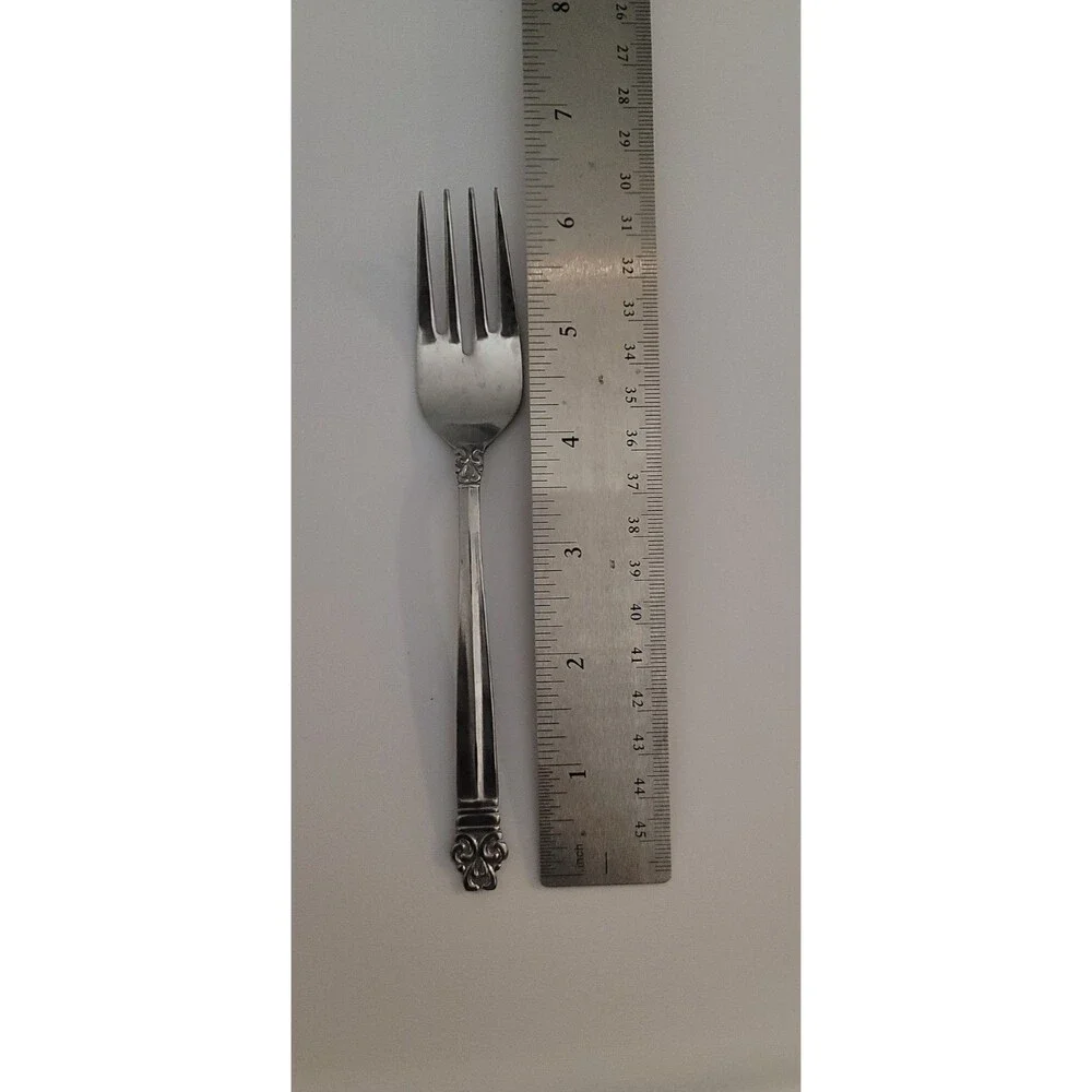 Vintage Ekco Eterna Stainless Steel Crown Tiara Salad Fork Set of 4 – 6 3/8
